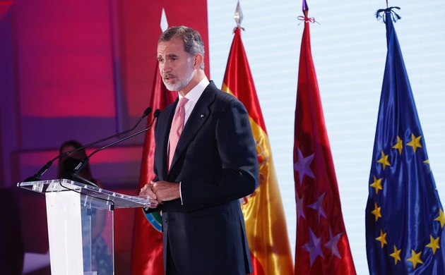 Don Felipe ante las autoridades presentes, ministros de Turismo y sus  delegaciones en la XXIV reunión de la Asamblea General de la Organización Mundi