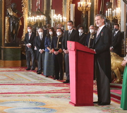 Vista general del Salón del Trono en la intervención de Su Majestad el Rey
