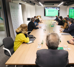 Vista general de la reunión de trabajo de la AECC que preside Doña Letizia como presidenta de honor