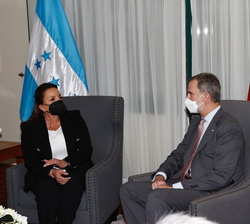  Encuentro entre Su Majestad el Rey y la Presidenta Electa de Honduras, Xiomara Castro