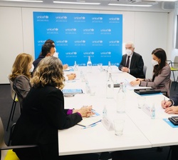 Doña Letizia durante la reunión de trabajo con UNICEF España