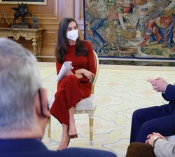 Doña Letizia durante el desarrollo de la audiencia