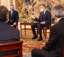 Don Felipe durante el desarrollo de la audiencia