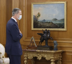 Su Majestad el Rey recibe el saludo del presidente del Tribunal Supremo y del Consejo General del Poder Judicial, Carlos Lesmes