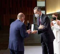 Premiada Editorial Tirant lo Blanch, S.L., colección Cine y Derecho