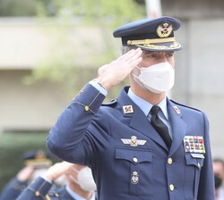 Don Felipe durante los Honores de Ordenanzas