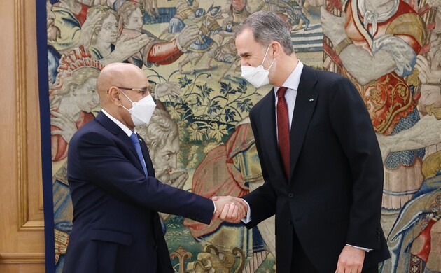 Saludo de Don Felipe y el presidente de la República Islámica de Mauritania