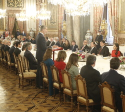 Su Majestad el Rey durante su intervención en el almuerzo ofrecido en honor de Sus Excelencias el Presidente de la República de Costa Rica, Sr. Carlos