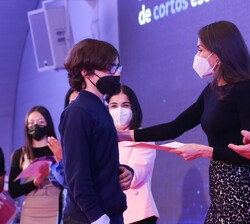 Su Majestad la Reina durante la ceremonia de entrega de los galardones