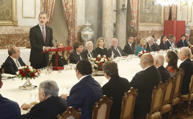 Rey, Reina, Letizia, Premio de Literatura Castellana, Miguel de Cervantes Cristina, Peri Rossi