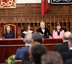 Su Majestad el Rey durante su intervención en la entrega del Premio de Literatura en Lengua Castellana “Miguel de Cervantes” 2021