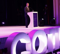 Su Majestad el Rey dirige unas palabras durante el Encuentro Cotec Europa 2022