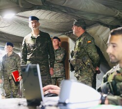 Visita de Su Majestad el Rey a la Base Militar “Jaime I”