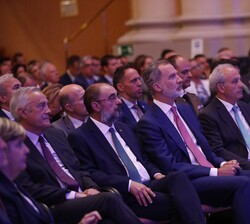 Don Felipe en el acto conmemorativo del 40º aniversario de la Confederación de Empresarios de Aragón