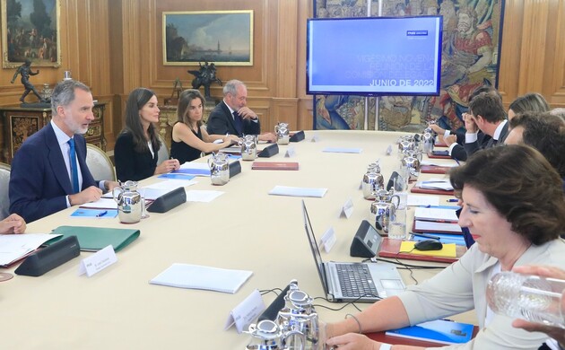 Reunión de la Comisión Delegada de la Fundación Princesa de Girona presidida por Don Felipe y Doña Letizia