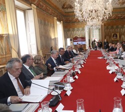 Reunión del Real Instituto Elcano de Estudios Internacionales y Estratégicos