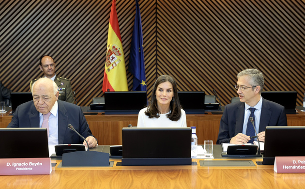 Doña Letizia al comienzo de la reunión