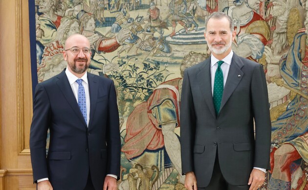 Su Majestad el Rey junto al Presidente del Consejo Europeo, Charles Michel