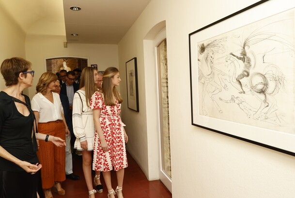 Recoorido por el Museo Dalí de Doña Leonor y Doña Sofía