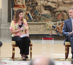 El Rey durante la intervención de la secretaria general de Transportes y Movilidad, María José Rallo