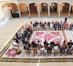 Audiencia de S.M. el Rey a una delegación de alumnos y antiguos alumnos de la Universidad de Georgetown