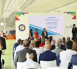 Mesa redonda con periodistas deportivos