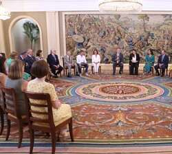 Audiencia de S.M. el Rey a una representación de la Fundación Integra