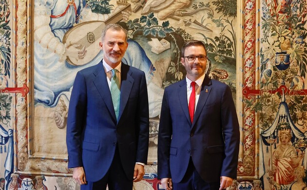 Su Majestad el Rey junto a alcalde de Palma, José Francisco Hila
