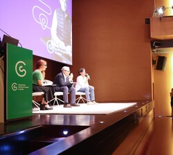 Vista general del auditorio del CaixaForum Lleida durante la pregunta de Doña Letizia