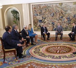 Don Felipe durante la audiencia con la Junta de Gobierno del Colegio Oficial de Arquitectos de Madrid (COAM)