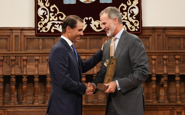 Su Majestad el Rey hace entrega del Galardón “Camino Real” a Rafael Nadal