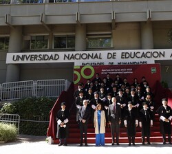 Su Majestad el Rey con las autoridades y los rectores