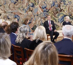 Don Felipe durante la audiencia a una delegación de la Mount Vernon Ladies’ Association