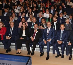 Su Majestad el Rey en el auditorio del Palacio de Congresos
