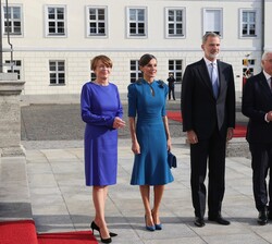 Sus Majestades los Reyes junto al Presidente de la República Federal de Alemania y Sra.