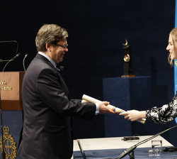 Doña Leonor entrega el Premio Princesa de Asturias de Investigación Científica y Técnica 2022 a Yann Lecun 