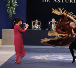 Las Premio Princesa de Asturias de las Artes 2022, Carmen Linares y María Pagés, tras la entrega del galardón