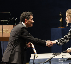 Doña Leonor entrega el Premio Princesa de Asturias de las Letras 2022 a Juan Mayorga