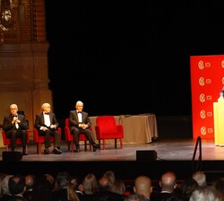 Breves palabras de agradecimiento de Salvador Alemany en nombre de los premiados con las Medallas de Oro del Círculo del Liceo