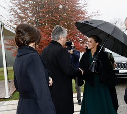 Su Majestad la Reina recibe el saludo del presidente de la República de Croacia, Zoran Milanović