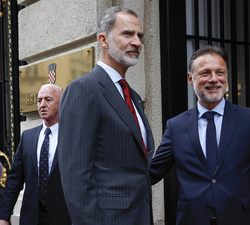 Su Majestad el Rey es recibido por el presidente del Parlamento de la República de Croacia, Gordan Jandroković