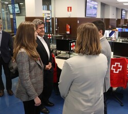 Doña Leonor visitó la Sala de Redes