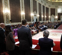 Don Felipe durante el acto de entrega de despachos a la LX promoción de la Carrera Fiscal