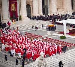 Traslado del féretro del Papa Benedicto XVI
