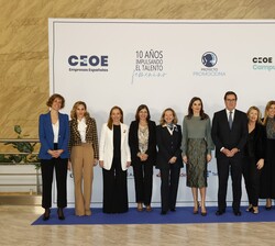Fotografía de grupo con los ponentes participantes en los proyectos “Promociona” y “Progresa”