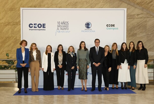 Fotografía de grupo con los ponentes participantes en los proyectos “Promociona” y “Progresa”