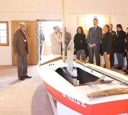 Don Felipe y Doña Letizia durante su visita a las instalaciones