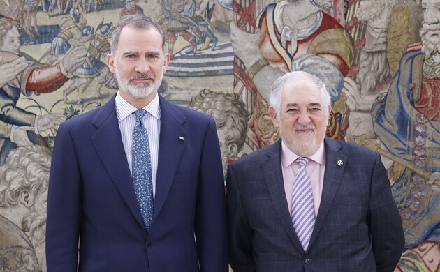 El Rey y el Presidente del Tribunal Constitucional