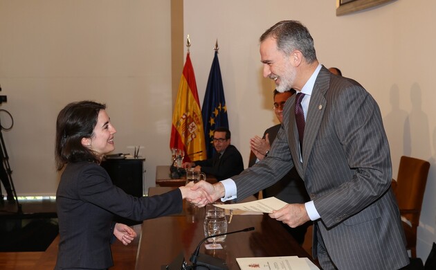 El Rey entrega el Despacho a Paloma Díaz Topete, número uno de la promoción