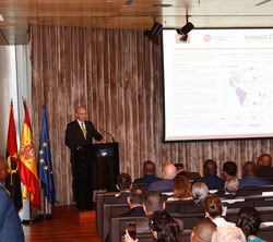 Intervención de bienvenida del director de Relaciones Institucionales de FUNIBER, Álvaro Durántez